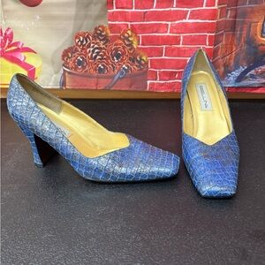 Bellini Blue Textured Heels